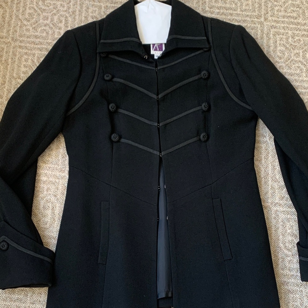 Stylish Black Trench Coat for Women
